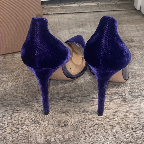 Gianvito Rossi size 39 1/2 plexi heels - Picture 4 of 6